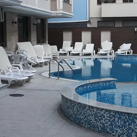 Апартаменты таня 8 *